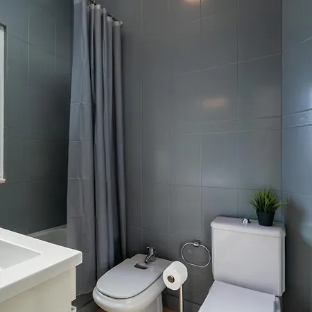 Covelo Park Apartment *