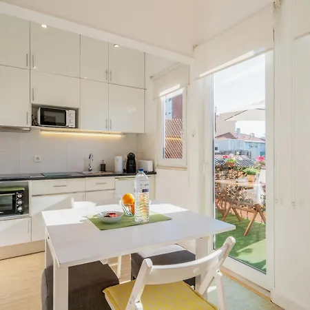 Covelo Park Apartment *